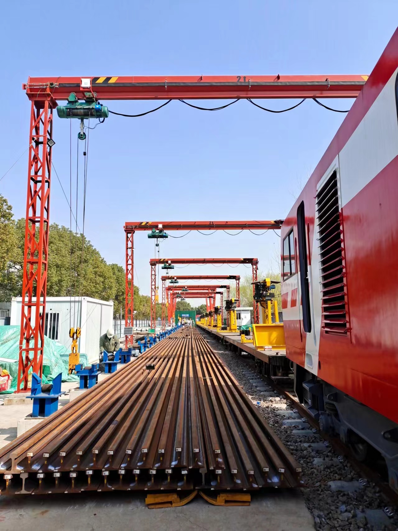 二局地鐵維保L型吊、群吊 (1).jpg